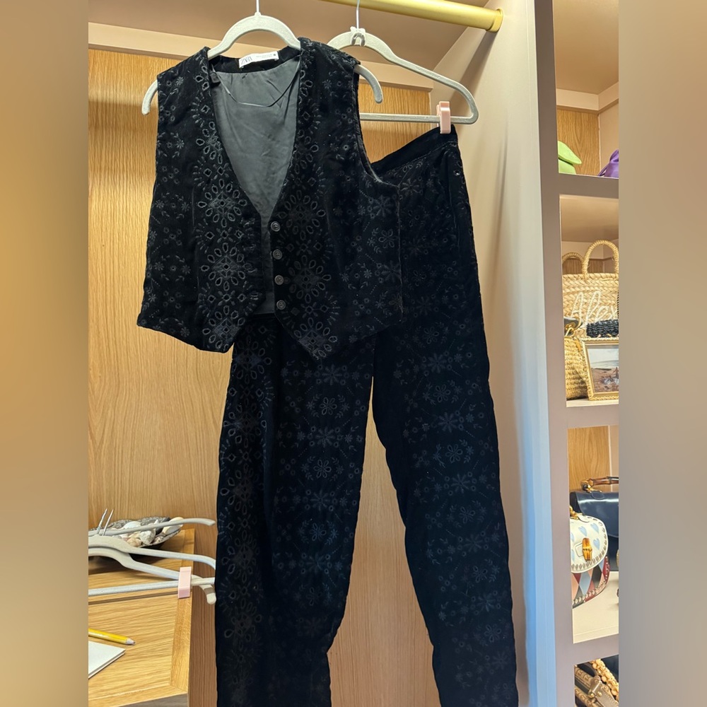Zara Black Embroidered Pants & Vest Set